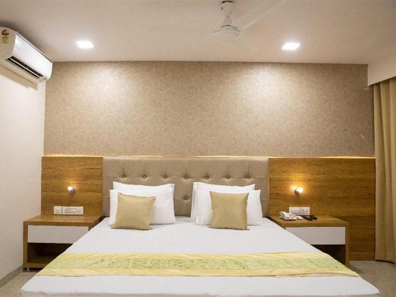 Hotel Grace Galaxy Mumbai Exterior foto